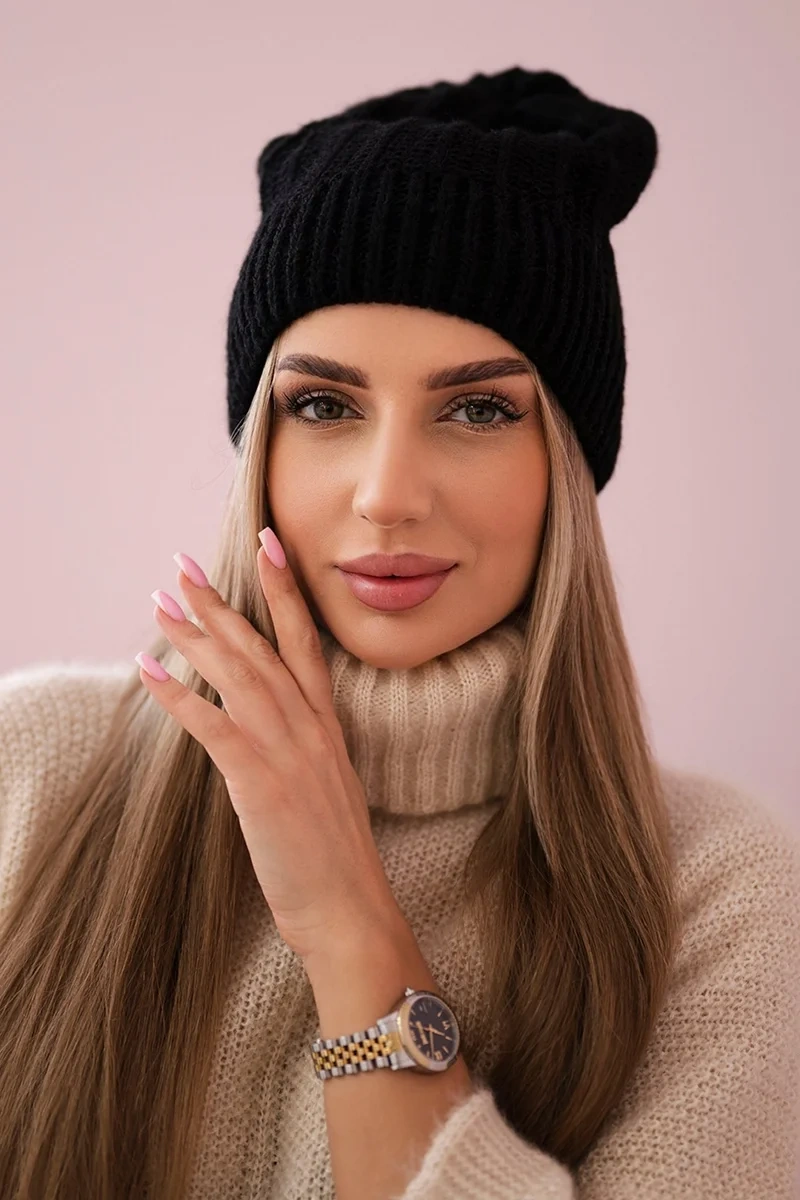 Anna vilnonė kepurė