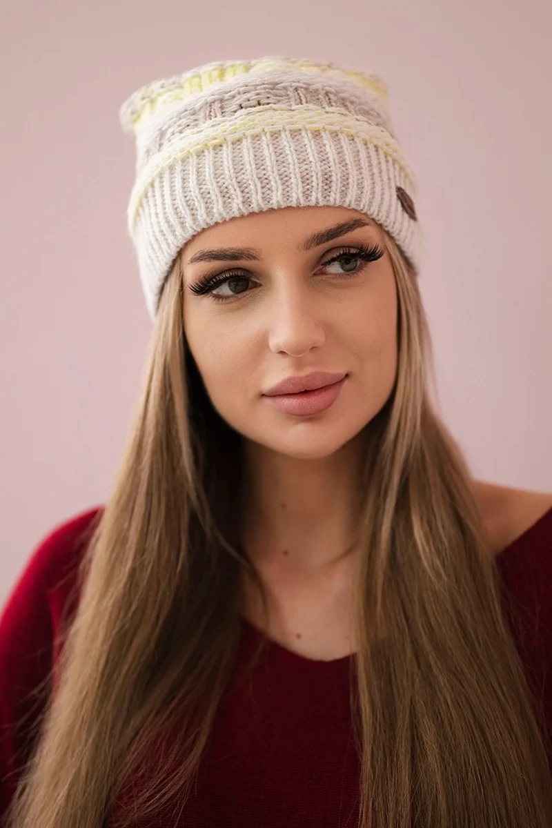 Patrycja vilnonė kepurė
