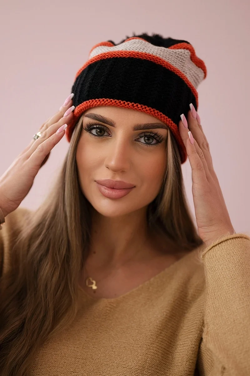 Kinga moteriška kepurė