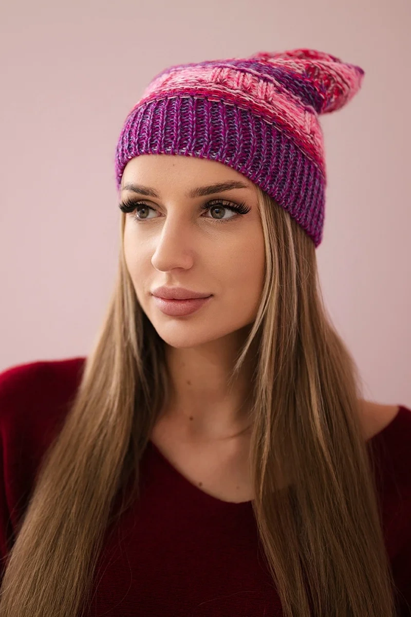 Patrycja vilnonė kepurė