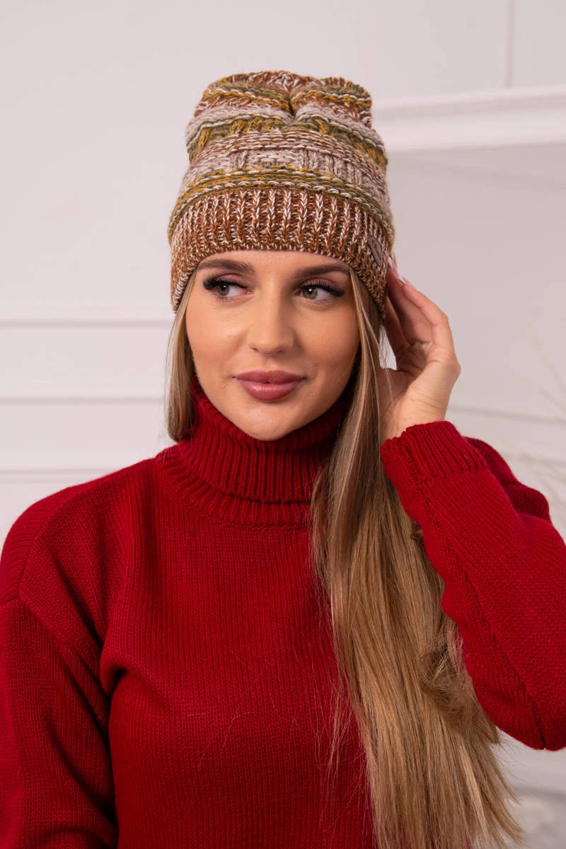 Patrycja vilnonė kepurė