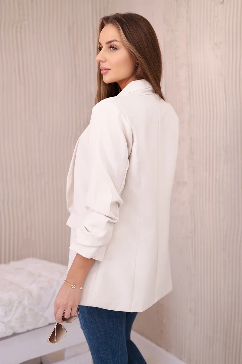 Elegantiškas šviesiai smėlio