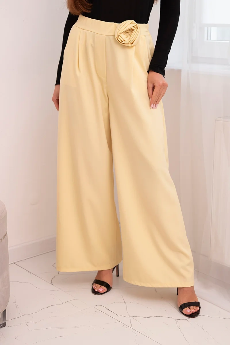 Moteriškos elegantiškos kelnės