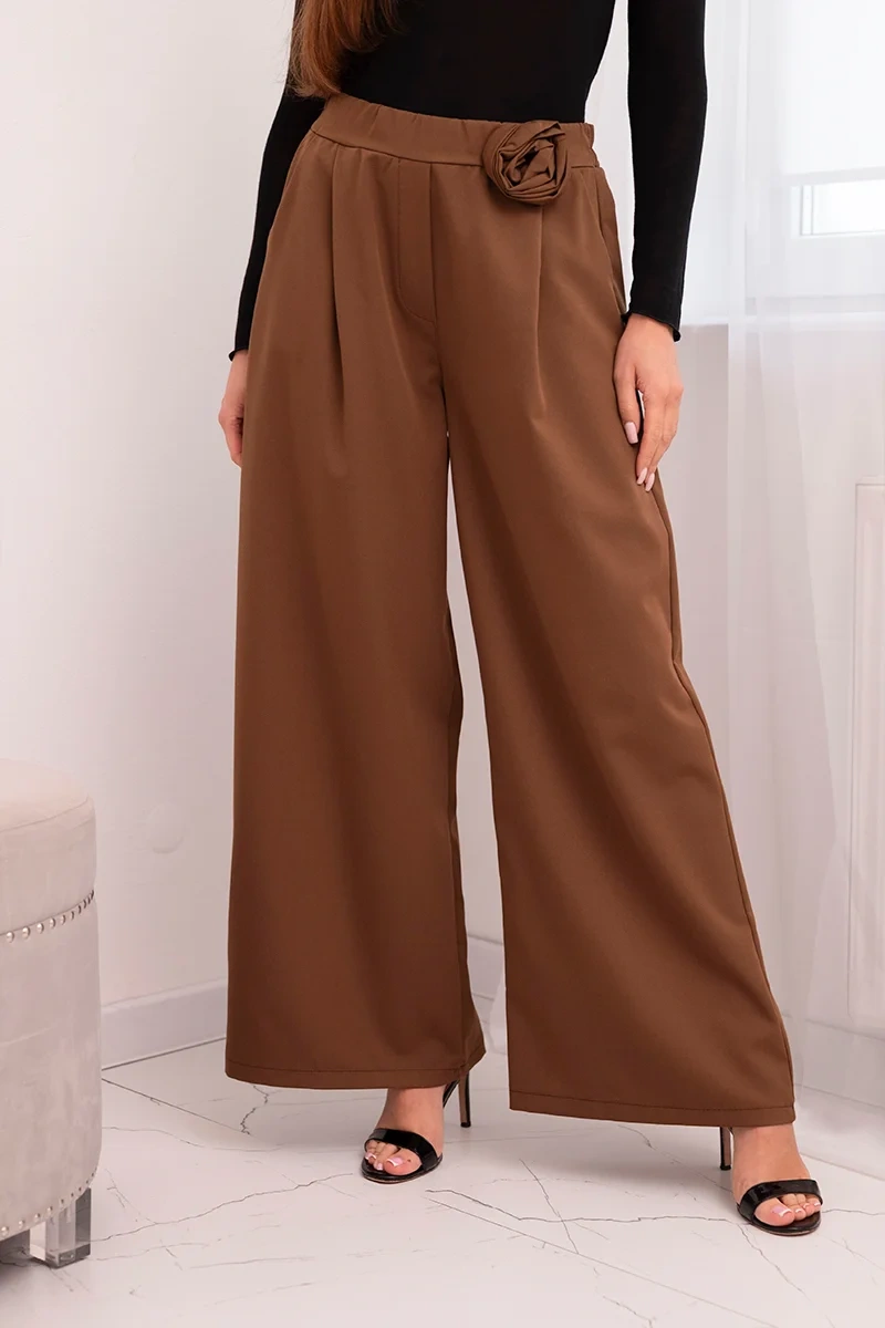 Moteriškos elegantiškos kelnės