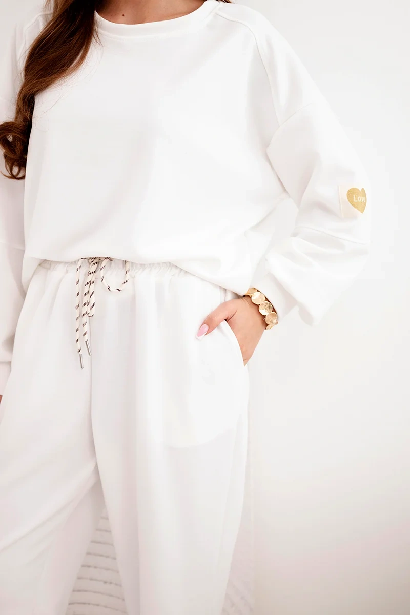 Moteriškas komplektas